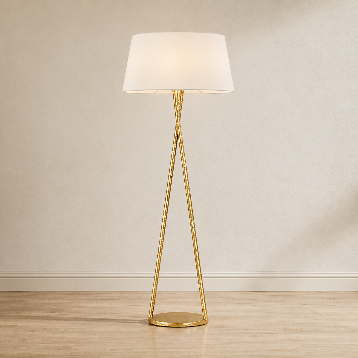 Gold 60-inch LED floor lamp